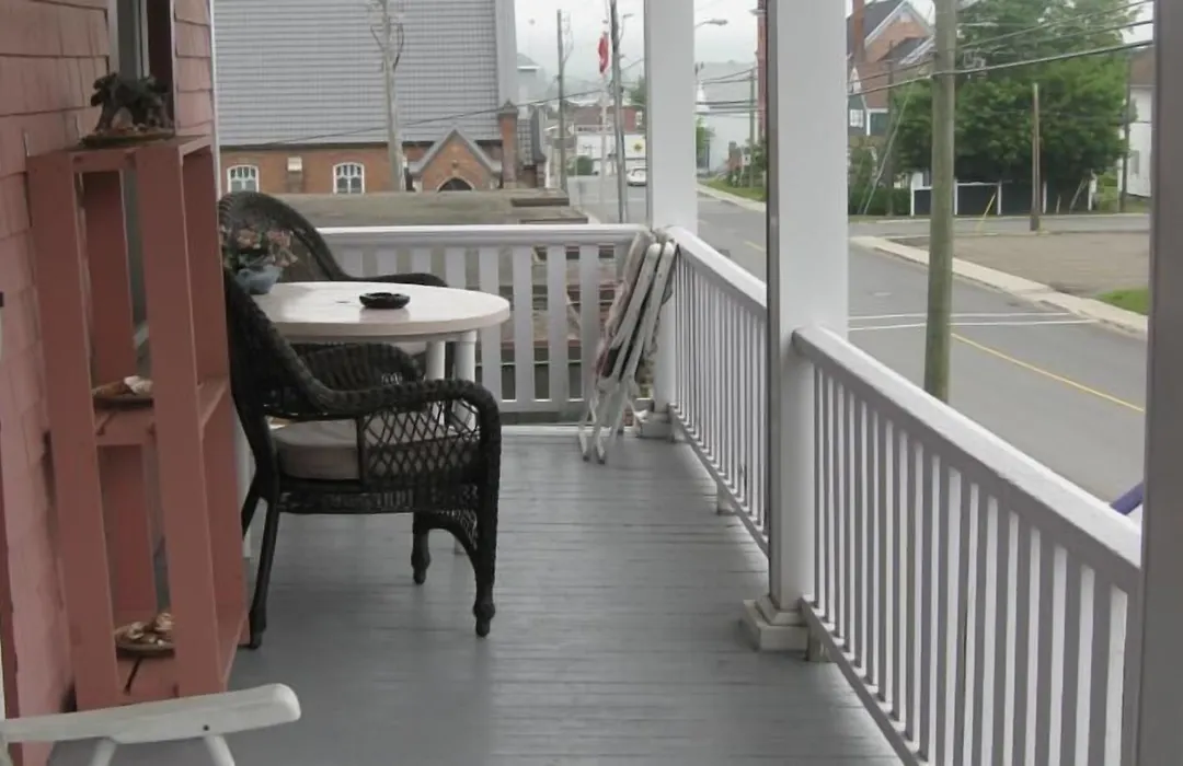 Maison Mckenzie House-1